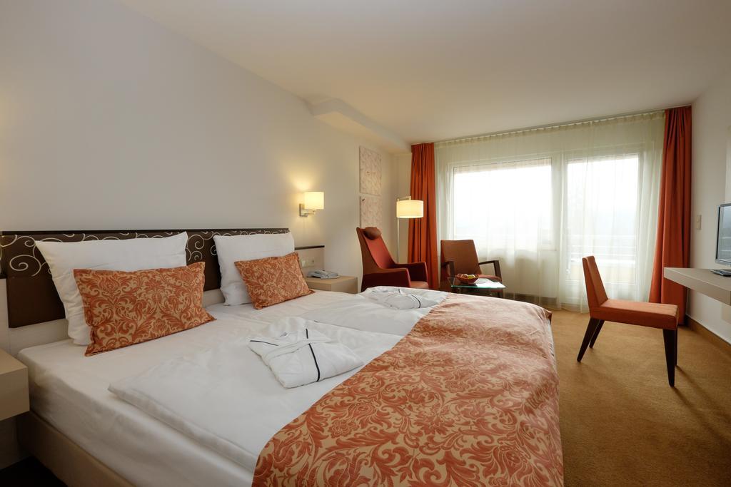 Hotel Baeren Titisee Pokoj fotografie